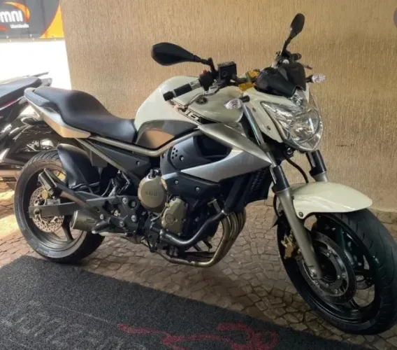 Moro em perfeito estado, só andar!