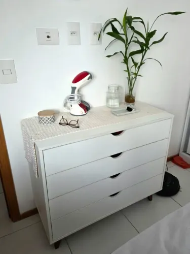 Comoda 4 gavetas 90x40cm Tok&Stok