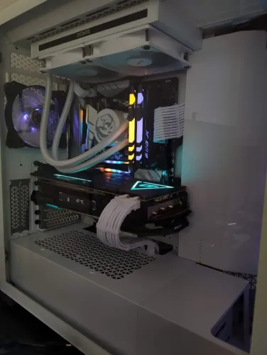Watercooler PCYES 240MM BRANCO