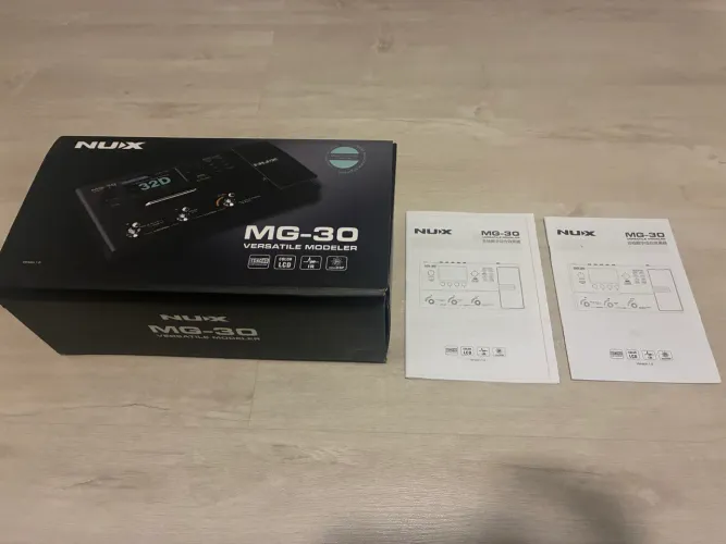 Pedaleira Nux Mg30