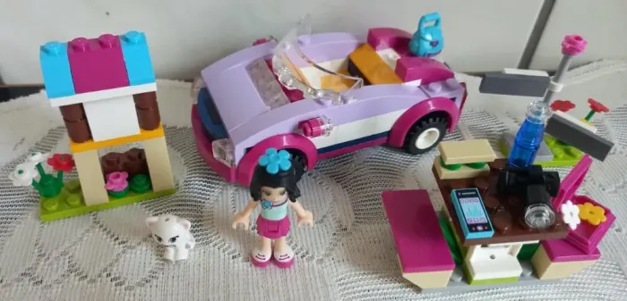 LEGO Friends - O Carro Esportivo da Emma 41013 original