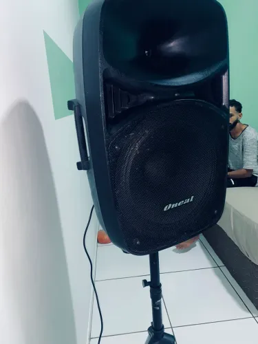 Caixa Oneal 15? Bluetooth MUITO conservada + Tripé 