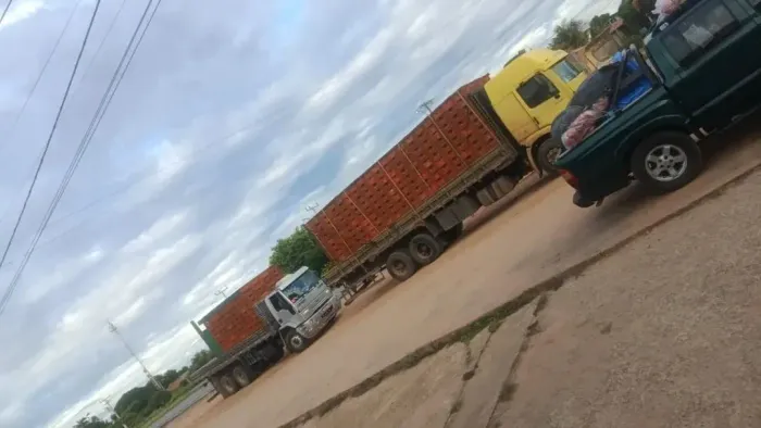 Vende se ou troca 