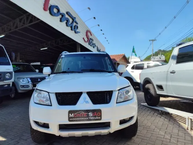 Mitsubishi Pajero TR4 2.0/ 2.0 Flex 16V 4X4 Aut. 2013