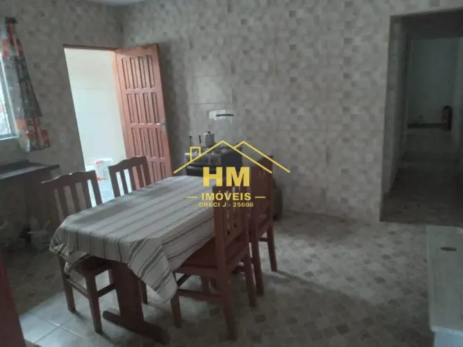 Casa Térrea /2 Quartos /Jardim Rio Branco/ São Vicente