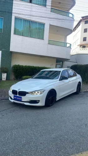 BMW 320I A 2.0 Turbo/activeflex 16V 184cv 4P 2014