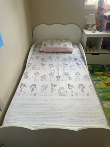 Cama solteiro infantil nuvem 