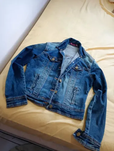Jaqueta jeans feminina n 40.