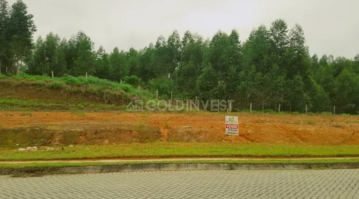 Terreno com 260 m² no Loteamento Jardim das Hortênçias pronto para construir