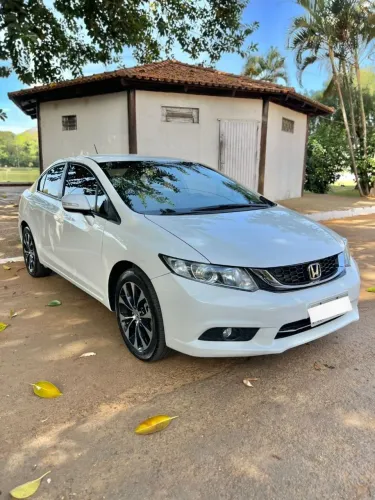 Honda Civic Sedan LXR 2.0 Flexone 16V Aut. 4P 2016