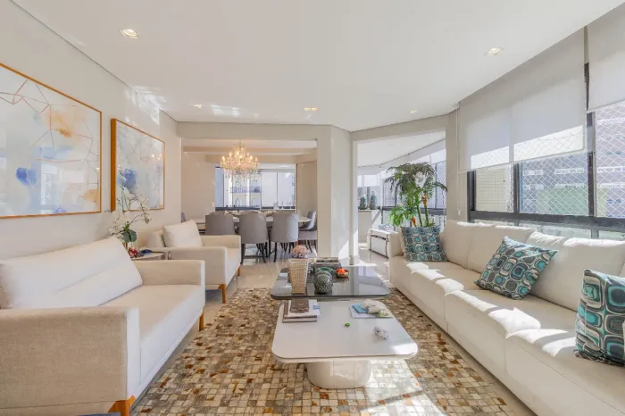 Apartamento para locação em Santa Cecília com 4 quartos, sendo 3 suítes, 208m²