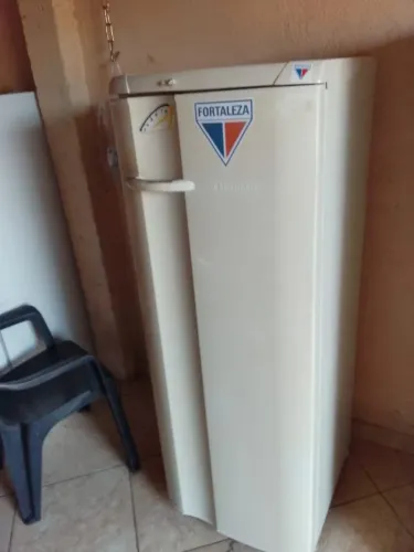 Geladeira Electrolux funciona bem