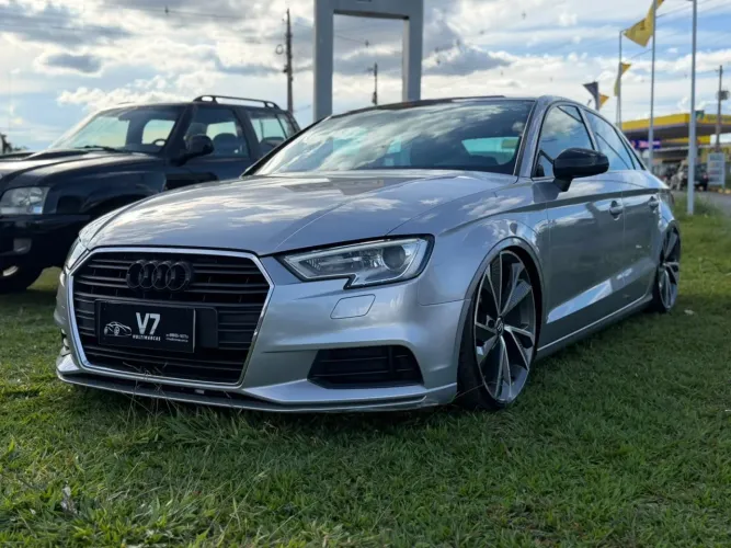 Audi A3 Sedan 1.4 TFSI Flex Tiptronic 4P 2017