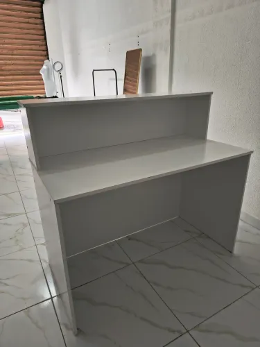 Balcão Branco