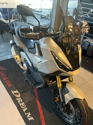 X-ADV 750 25/25