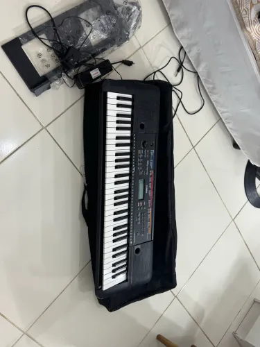 Teclado yamaha