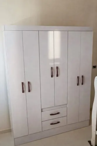 Guarda Roupa SOLTEIRO menos de 3 meses de Uso !