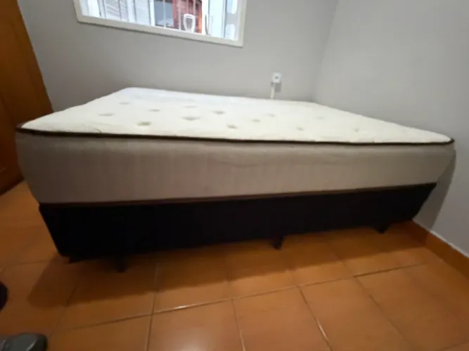 Cama Box Casal King Star Soft Visco (Colchão + Base) - Praticamente Nova