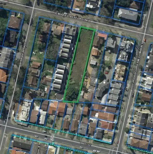 Terreno à venda no Bom Retiro - 1791m² - 18,2m de testada - ZR2 - R$ 3.000.000,00