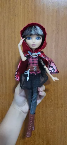 VENDO OU TROCO - CERISE HOOD W2