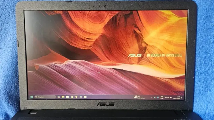 Notebook Asus I5 (8ª Ger) | 15.6" Full HD | 8GB RAM | SSD 240GB | Win 11