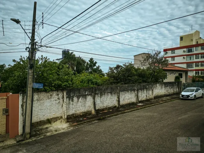 Terreno a venda bairro coqueiros Florianópolis SC.