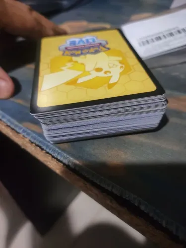 Lote 103 códigos pokémon live diversos mais 53 energia básicas