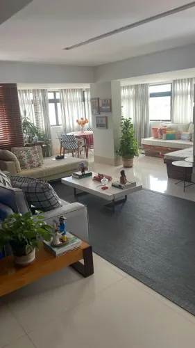 Apartamento de Alto Padrão - Tirol, 258 m2