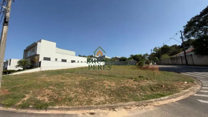 Lote/Terreno em condomínio á venda 748m² no Condomínio Jardim dos Lagos, Indaiatuba-SP
