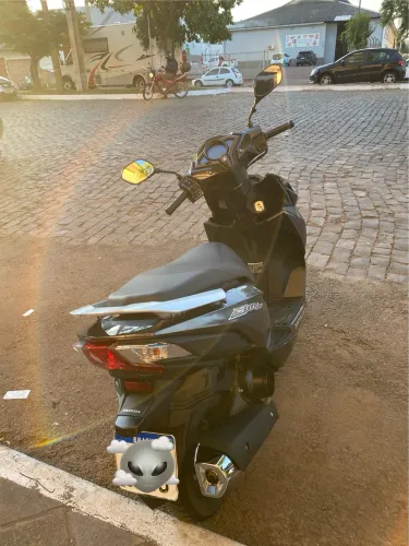 Vendo moto Honda elite 125