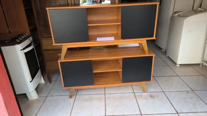 Rack retrô 1.18m largura tv 50?