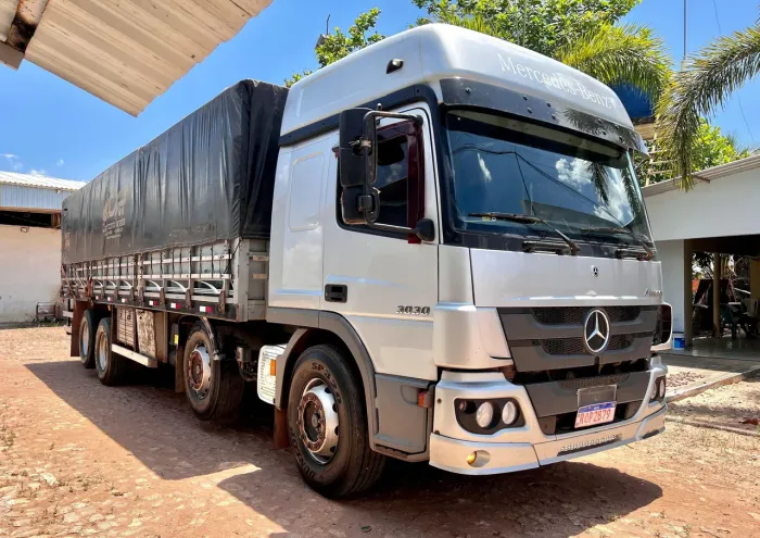 Mercedes-benz Atego 3030 8x2 Bitruck Carroceria Graneleira