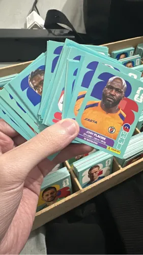 Lote 500 figurinhas Sem Repetição - Copa 2026