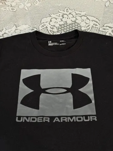 Camiseta Masculina Esportiva Under Armour Charged