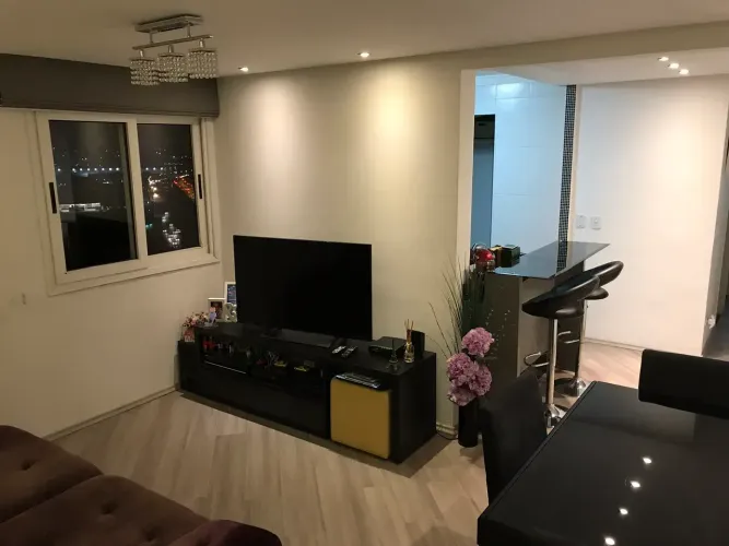 Apartamento para venda possui 58 metros quadrados com 2 quartos