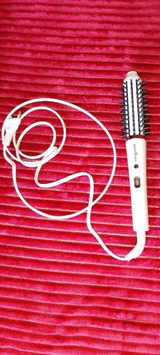 ESCOVA MODELADORA R$ 50