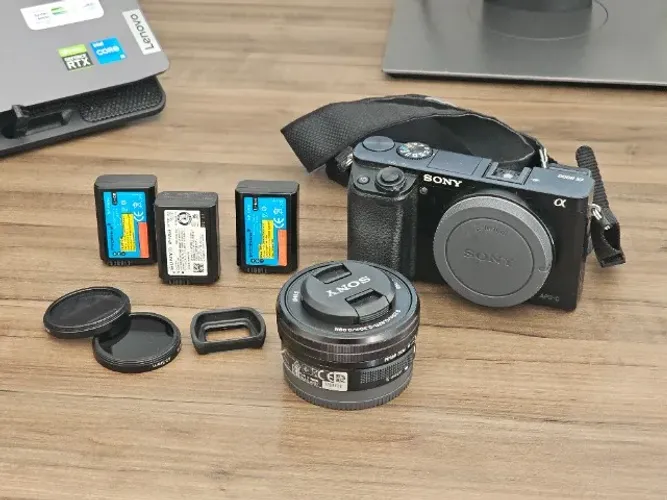Kit Câmera Sony Alpha A6000 Lente Sony 16-50mm