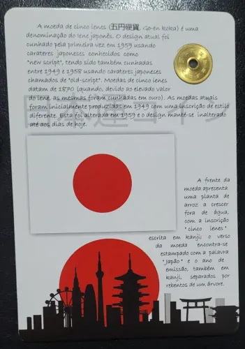 Cartela com moeda da sorte do Japão