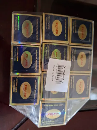 Removedor de Cola de Cílios Navina 5g