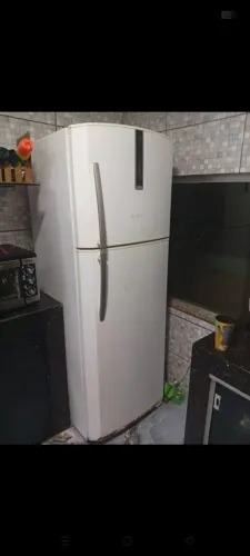 Geladeira Frost Free 420 litros 