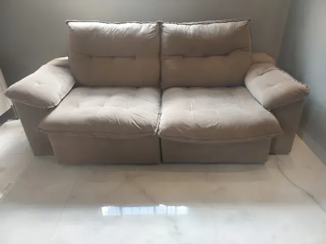 Sofá retrátil,3 lugares!