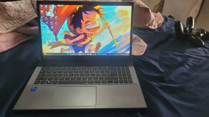 Notebook Acer semi novo