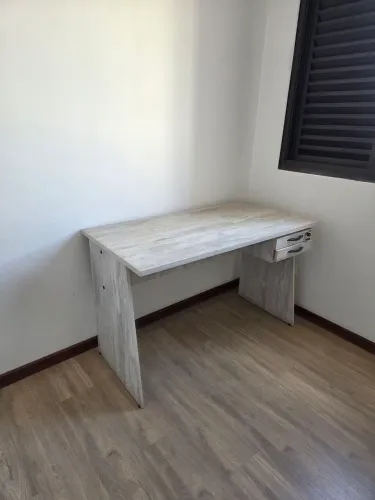 Mesa escritório seminova