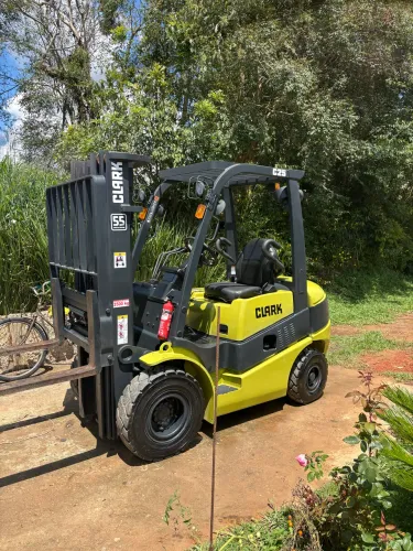 Empilhadeira diesel