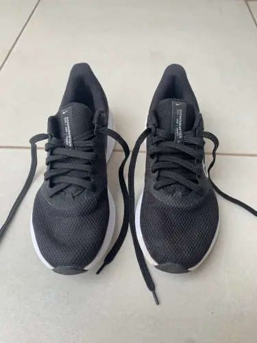 Nike downshifter 