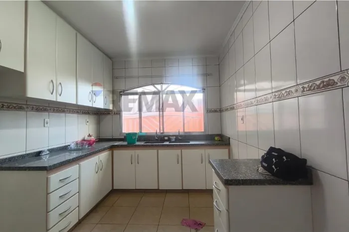 Excelente casa térrea pra locação no Vila Bocaina/Mauá