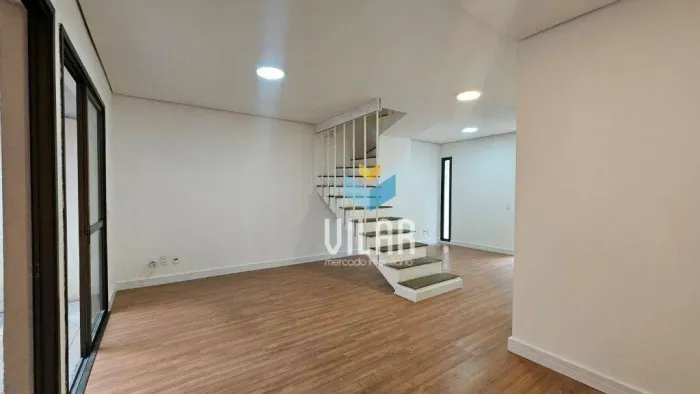 Sobrado com 3 dormitórios para alugar, 100 m² por R$ 4.150,02/mês - Vila Progresso - Soroc