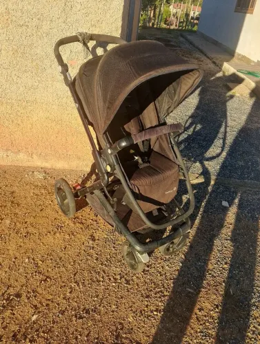 Carrinho de bebê unissex