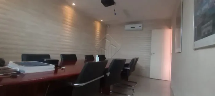 Imóvel comercial à venda com 8 salas, 2 banheiros e 4 vagas em Tambia - Joao Pessoa/PB