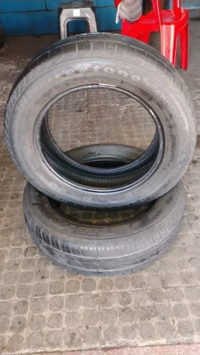 Pneus 175/65/14